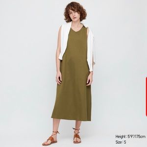 UNIQLO t shirt dress with pockets